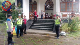 Polres Karangasem Kerahkan 30 Personel, guna Amankan Perayaan Kenaikan Yesus Kristus di Bali