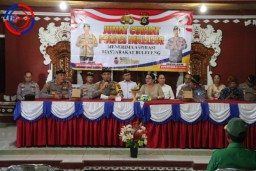 Memperkuat Sinergi, Kapolres Buleleng Adakan "Jumat Curhat" di Desa Tukad Sumaga