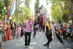 Festival Jaran Serek Dapat Antusias Masyarakat, Wabup Sumenep Ajak Seluruh Elemen Jaga Budaya