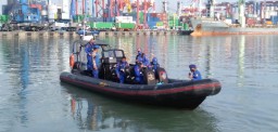 Ditpolairud Polda Jatim Sisir Perairan Selat Bali, Imbangi Operasi Puri Agung 2024 Untuk WWF ke -10