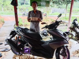 Berikan Hak Jawab di Media, Oknum Anggota Polres Kayong Utara Sudah Mengembalikan Satu Unit Sepeda Motor Mrek Aerox Milik Pak Amirudin