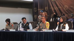 Ibu di Jaktim Rekam Anak Bersetubuh Dengan Pacar, Lalu Disuruh Aborsi di Tangkap Polres Metro Jaktim