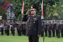 Wakapolres Klungkung Pimpin Upacara Bendera Hari Lahir Pancasila 2024