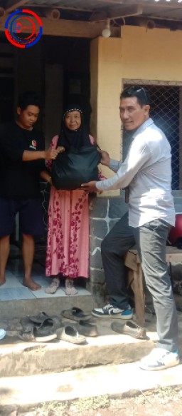 Media Jurnalpolisi.co.id Perkuat Silaturahmi dengan Warga Melalui Kegiatan Sosial di Jembrana