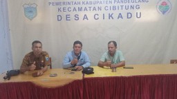 Silaturahmi Awak Media Disambut PJS Desa Cikadu