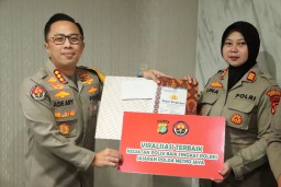 Tingkatkan Citra Positif Polri: Kabid Humas Polda Metro Jaya Berikan Penghargaan