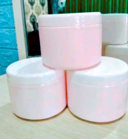 Salon Smoothing di Sidoarjo Telah Nakal Perdagangkan Produk Racikan Dengan Kemasan Polos Tanpa Izin
