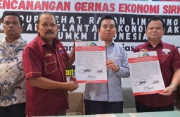 Ronny Sompie Estapet Safari Nilai Ekonomis Jelantah ke Polri dan Pemerintah