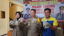 Polsek Cakung Berhasil Tangkap Pengedar Narkoba Jenis Ekstasi Senilai 1,5 Miliar