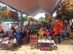 Acara Pelepasan Siswa/Siswi Kelas VI dan Kenaikan Kelas I-V Tahun Ajaran 2023-2024 SDN Mahenra 01 Berlangsung Meriah dan Penuh Rasa Haru