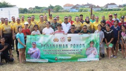Polresta Denpasar dan Tanam 50 Pohon dan Tebar 15.000 Benih Ikan Peringati Hut Bhayangkara ke-78