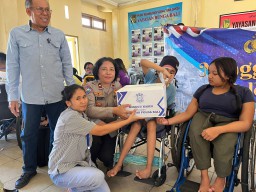 Polda Bali Gelar Minggu Kasih Bertempat Dui Yayasan Bunga Bali