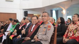 Jalin Silaturahmi Lebih Erat Dengan Jemaat, Kapolres Metro Jakarta Timur Hadiri Ibadah Syukuran HUT ke 82 Gereja Jawa Rawamangun