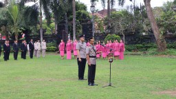 Kapolres Karangasem Pimpin Upacara Ziarah di TMP Ciung Wanara Dalam Rangka HUT Bhayangkara ke-78