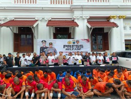 Operasi Sikat Semeru 2024, Polrestabes Surabaya Berhasil Ungkap 405 Kasus Amankan 243 Tersangka