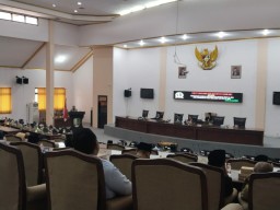 Gelar Rapat Paripurna, DPRD Sampang Sahkan Raperda Pertanggungjawaban APBD 2023
