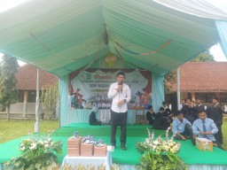 Acara Pentas Seni Kelulusan dan Kenaikan Kelas SMPN 2 Cimanggu