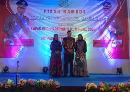Pisah Sambut Kepala kejaksaan Negeri Sampang, Putri Asal Omben Menjadi Kajari Sampang