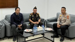 Kapolres Bandara Ngurah Rai Terima Kunjungan Kepala Kajaksaan Negeri Kabupaten Badung