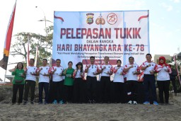 Perkuat Sinergitas Polda Bali dan Kodam IX/Udayana Gelar Olahraga Bersama
