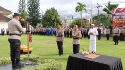 Polresta Denpasar Gelar Upacara Serah Terima Jabatan Kasatpolairud Kenaikan Pangkat Personil, dan Wisuda Purna Bhakti