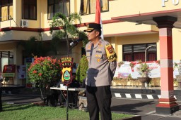Kapolres Buleleng Pimpin Apel Jam Pimpinan