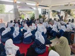Himpaudi Kota Sampang Menggelar Doa Tahlil, Mengenang 40 Hari Hj Mimin Hariyati
