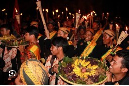 6 Ciri-Ciri Weton Tulang Wangi Yang Dikaitkan Dengan Malam 1 Suro