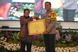 Berhasil Tangani Kasus Kekerasan Perempuan dan Anak, Polresta Sidoarjo Raih Penghargaan Kemensos RI