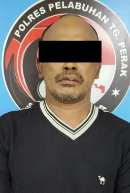 Polres Pelabuhan Tanjung Perak Berhasil Mengamankan Seorang Cleaning Service Edarkan Narkotika Jenis Sabu