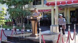 Polres Nganjuk Gelar Apel Pergeseran Pasukan Pengamanan Pengesahan Calon Warga Baru PSHT Pusat Madiun Cabang Nganjuk Tahun 2024