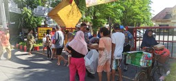 Warga Surabaya Kembali Dibuat Senang Oleh Polsek Simokerto