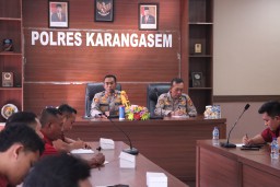 Tingkatkan Profesionalisme Kapolres Karangasem Gelar Tatap Muka dengan Satuan Reskrim