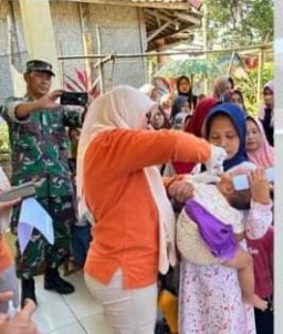 Sukseskan Kegiatan Pekan Imunisasi Nasional Polio di kabupaten Pandeglang