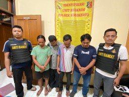 Tim Anti Bandit Polsek Simokerto Berhasil Amankan 4 Orang Pelaku Judi Online