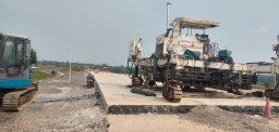 Pihak PT Sino Road And Bridge Group Menargetkan Jembatan Pengalihan Jalan Umum Selesai Sesuai Rencana