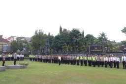 Apel Jam Pimpinan Kapolres Klungkung Soroti Premanisme dan Wisatawan Asing