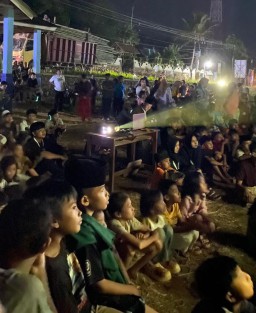 Menumbuhkan Jiwa Kebangsaan, KKN 44 Menggelar Nobar piala AFF U-19 2024