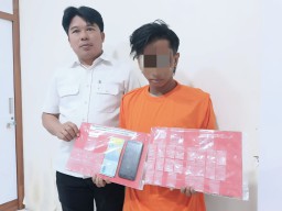 Polres Tanjung Perak Amankan Seorang Pengedar Narkotika Jenis Sabu Sistem Ranjau