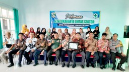 Kepala Desa Trebungan Apresiasi Kinerja Puskesmas Taman Krocok Atas Diraihnya Juara 2 Penilaian Kinerja Tahun 2023