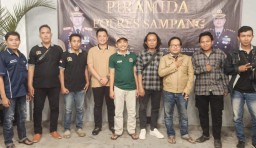 AKBP. Hendro Sukmono Kapolres Sampang Ngopi Bareng Awak Media Menjalin Silaturahmi Tetap Terjaga