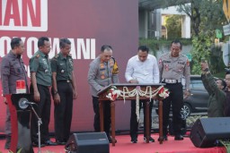 Monumen Knalpot di Resmikan Kapolrestabes Bersama Walikota Surabaya