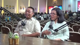 Ibu Taruni Akpol Regina: Ditanya 'Habis Berapa M' Lah Wong Saya Tukang Warung