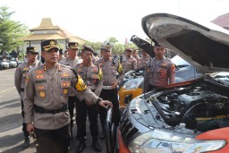 Kapolres Sampang Cek Ranmor Dinas, Siap Amankan Pilkada 2024