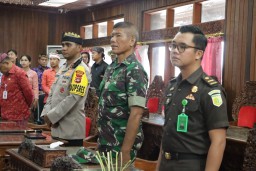 Kapolres Klungkung Ikuti Rapat Paripurna DPRD Kabupaten Klungkung