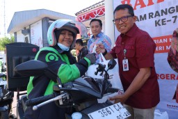 Kemenkumham Jatim Peduli dan Berbagi Peringati Hari Lahir