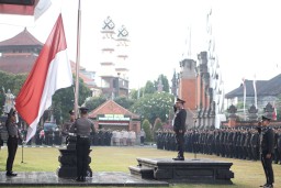 Polda Bali Gelar Upacara Bendera Peringati HUT Kemerdekaan Republik Indonesia ke-79