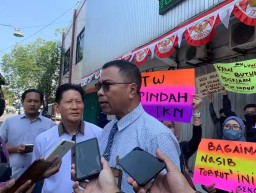 Arogansi! Rampas Rejeki Rakyatnya, Pj Bupati Jombang Diadukan ke Presiden