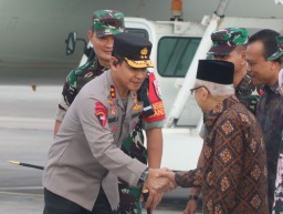 Kapolda Bali Sambut Kedatangan Wakil Presiden Republik Indonesia