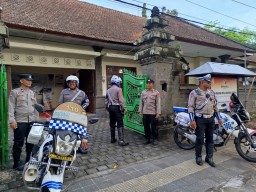 Satgas Kamseltibcar Lantas Polres Jembrana Laksanakan Patroli di Komplek Perkantoran